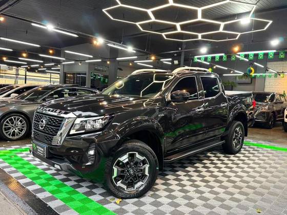 NISSAN FRONTIER 2.3 16V TURBO DIESEL PLATINUM CD 4X4 AUTOMÁTICO